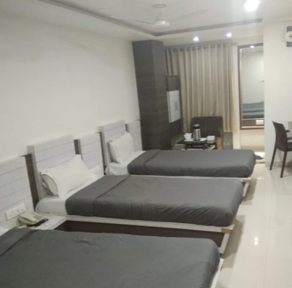 Фото Hotel Amber