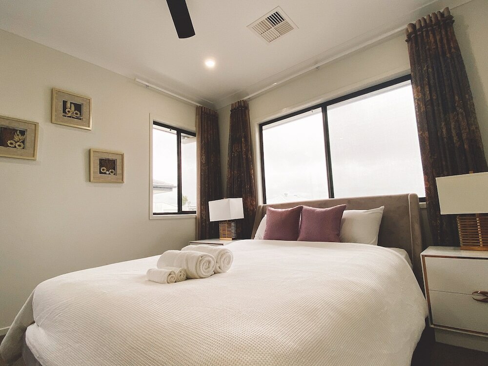 Фото Luxury House Collection Four Beds