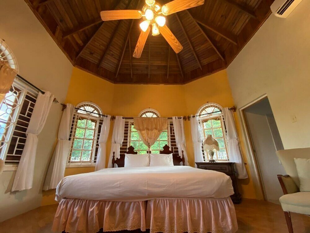 Фото Lord Royale