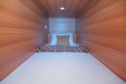 Гостиница Tonitel Hotel Malioboro Yogyakarta