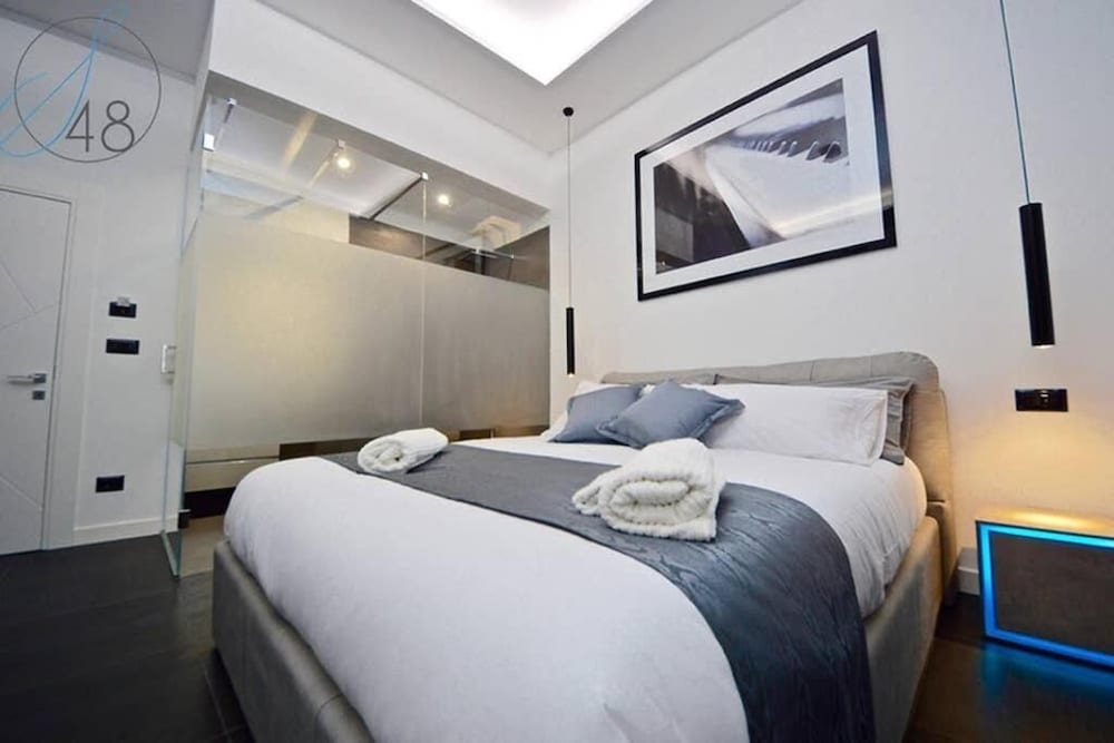 Фото Suite Quarantotto Luxury House