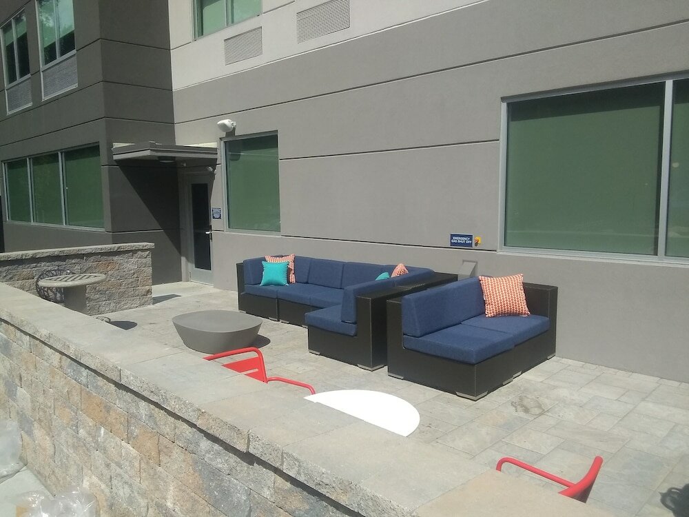 Фото Tru by Hilton Albany Airport, Ny