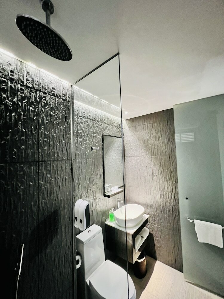 Фото Bliss Hotel Singapore