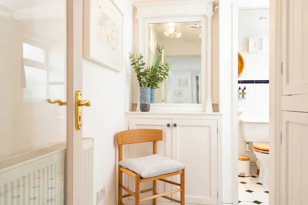 Фото Quirky 1 Bedroom Apartment in Kemptown