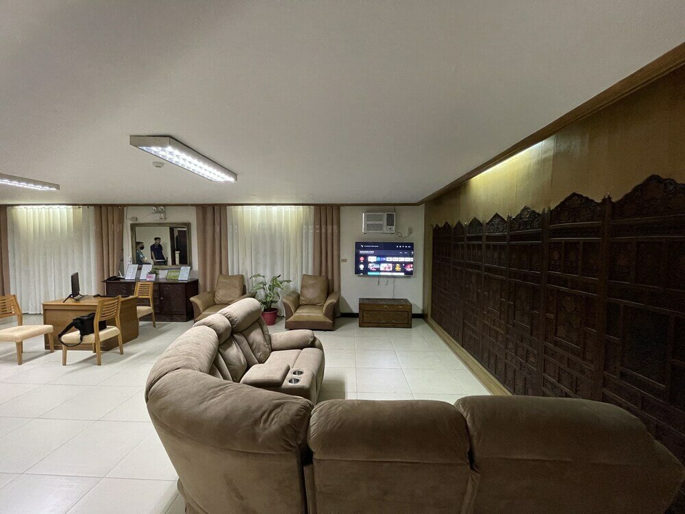 Фото 1888 Staycation Inn by Cocotel