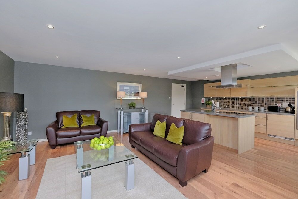 Фото Contemporary Apartment Close to Aberdeen City Centre