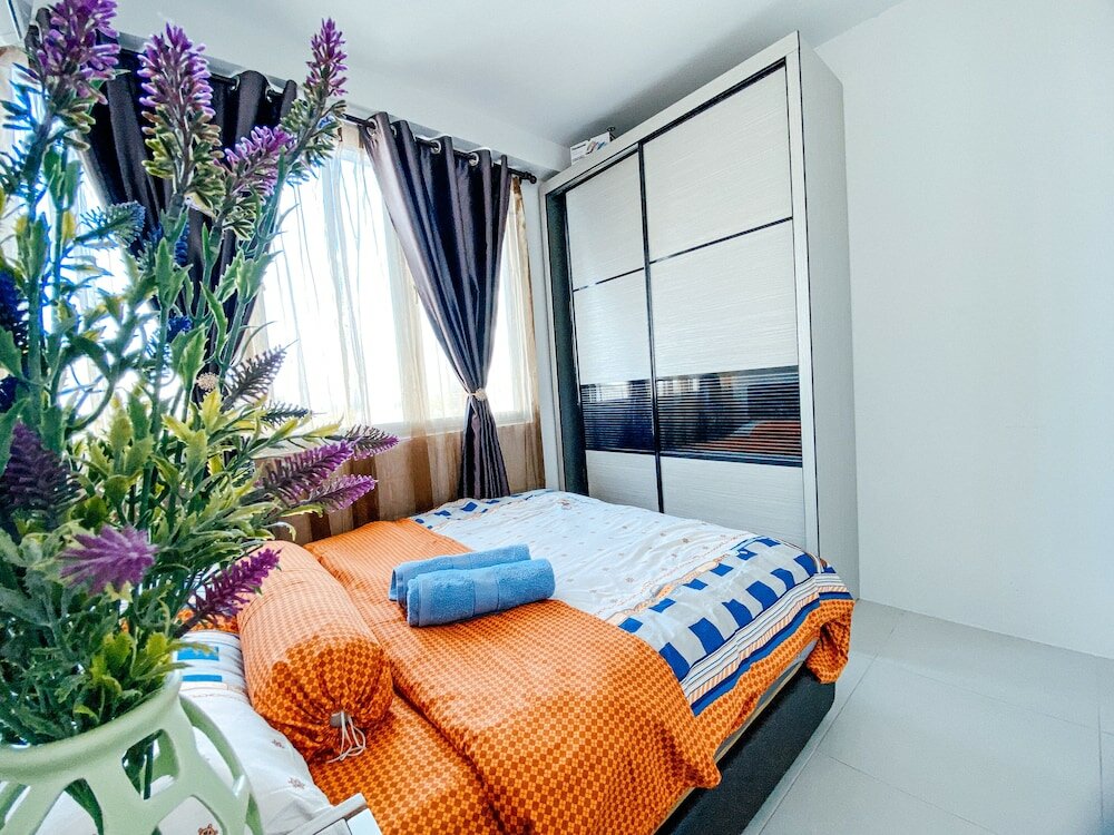 Фото MetroCity Staycation