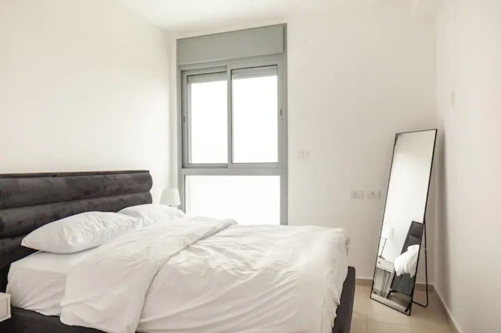 Фото SeaPark Luxury Apartments	