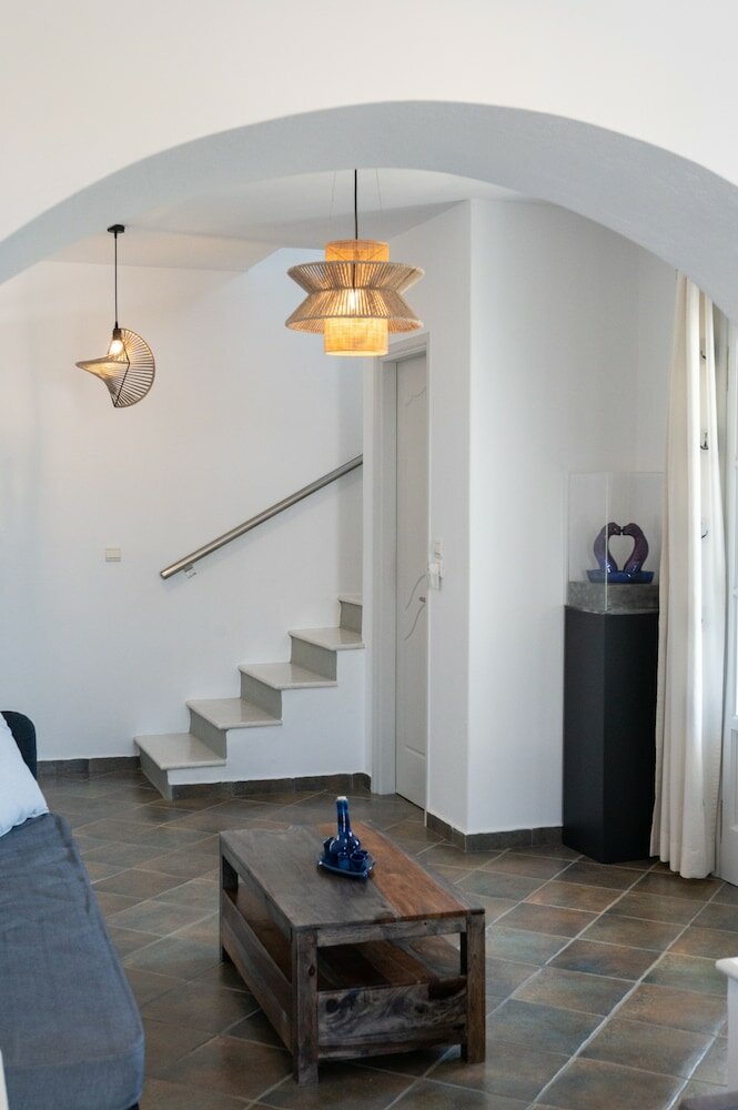 Фото Sea Lilies Suites