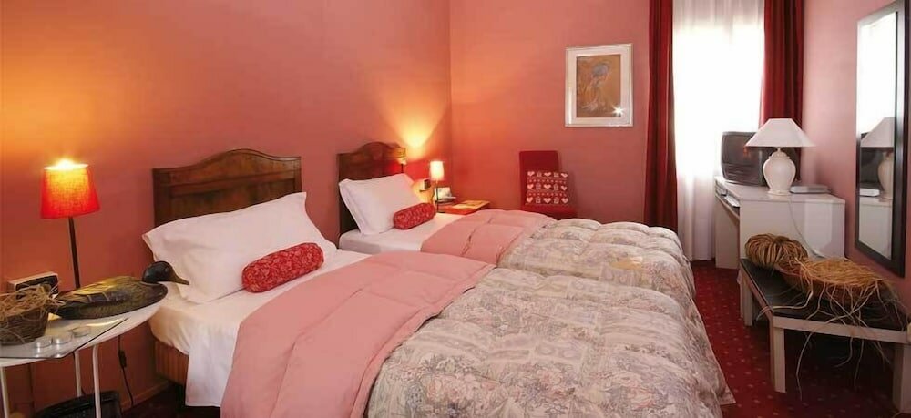 Фото Hotel Nuovo De Cesero