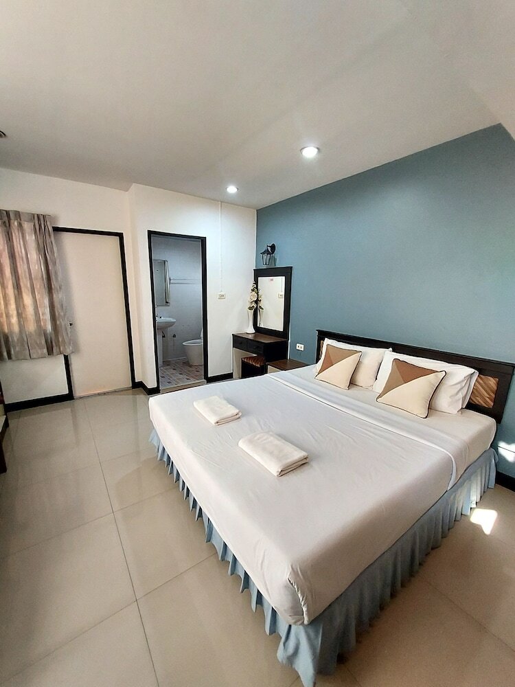 Фото Traveller Inn Hotel