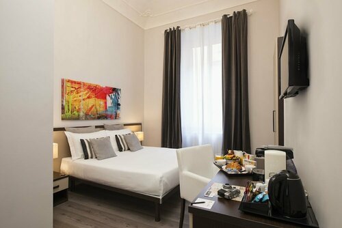 Гостиница Arenula Suites в Риме