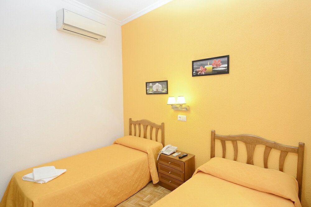 Фото Hostal Edreira