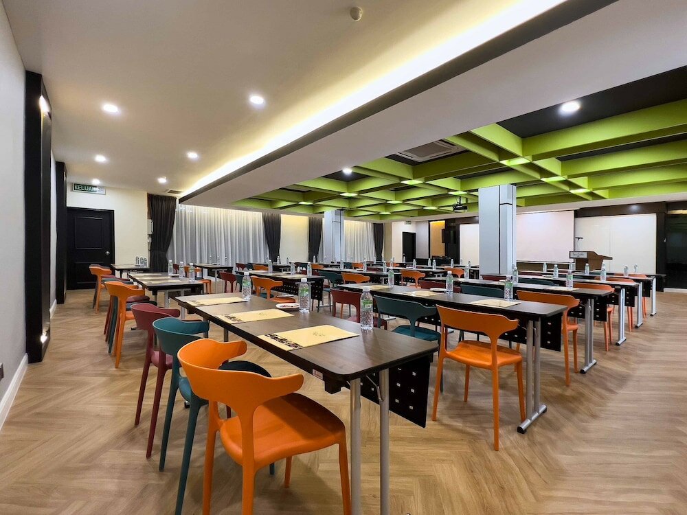 Фото Seri Costa Hotel