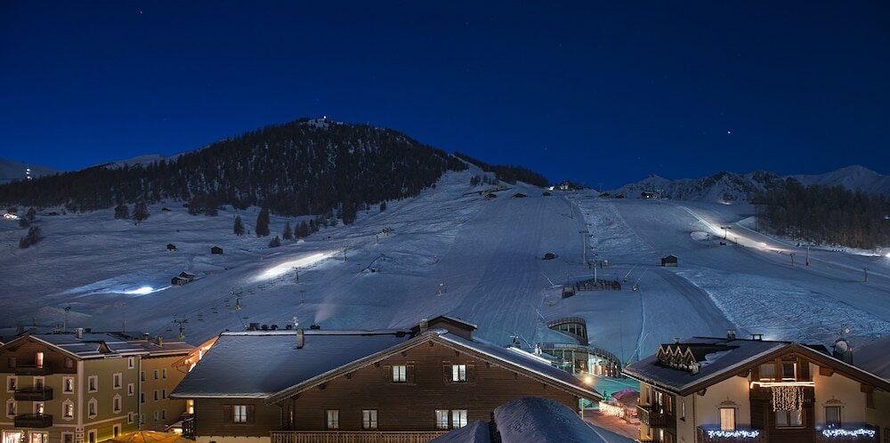 Фото Hotel Crosal