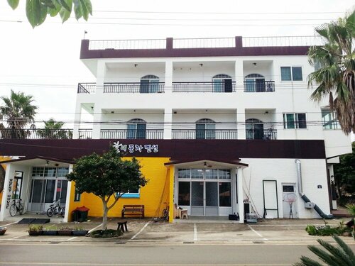 Гостиница Olleh Windmill Pension & Guesthouse - Hostel