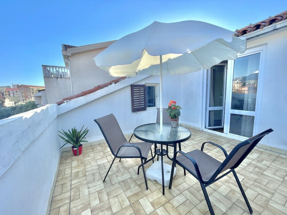 Фото Apartments Elena