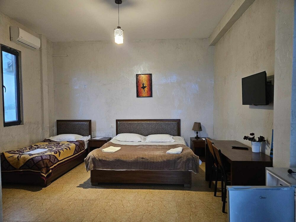 Фото Iveri Beach