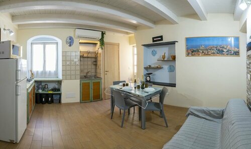 Апартаменты Terrazza cielo e mare в Империи
