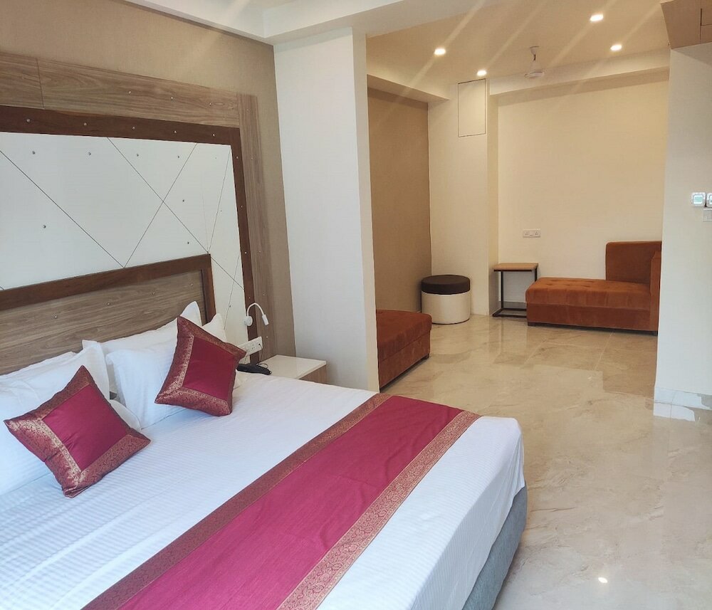 Фото Hotel Xenia