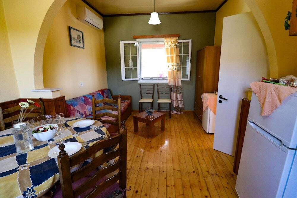 Фото Antigoni Apartments