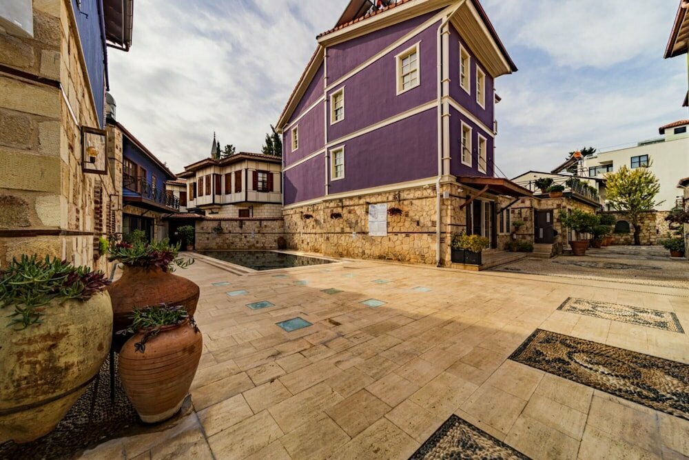 Hotel Mesmerizing Hotel Room Near Hadrian s Gate, Antalya, photo