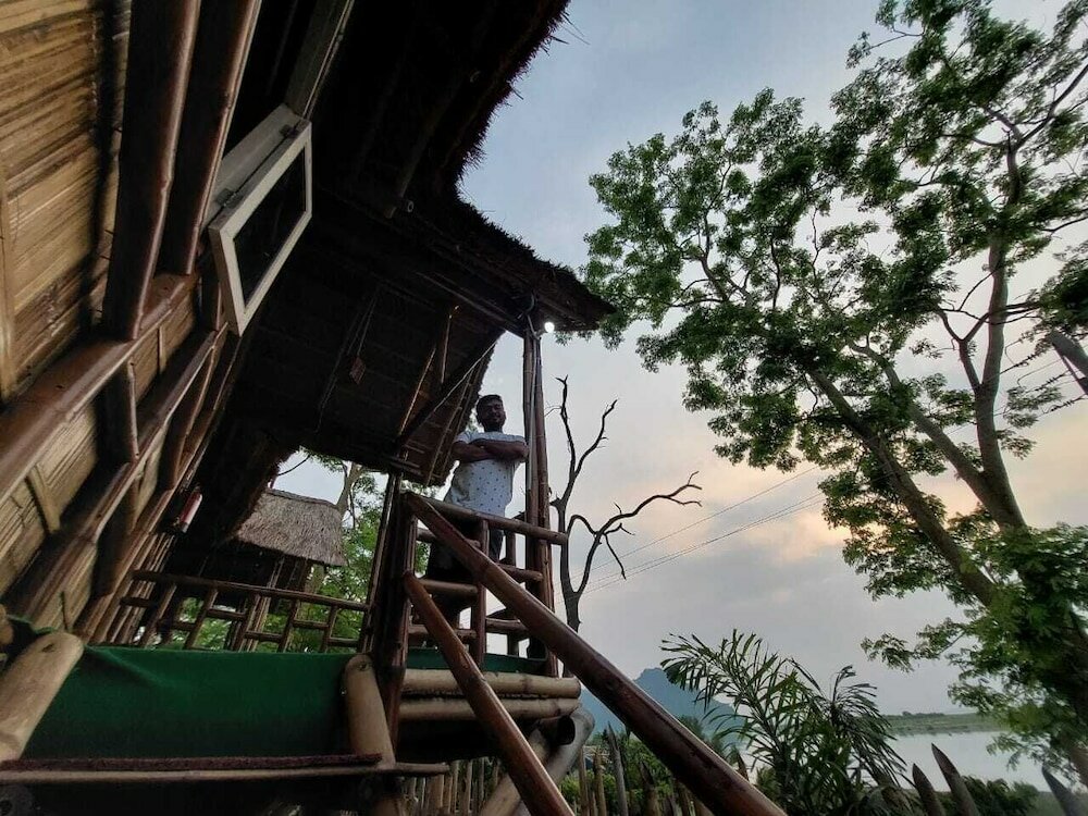 Фото Hill Mynah Bamboo Resort