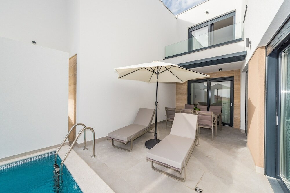 Фото Luxury villas Joy