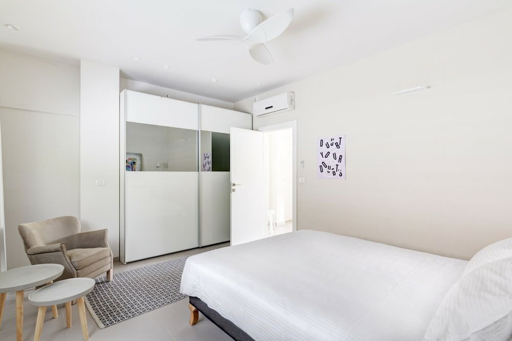 Фото Central17 by Tlv2rent