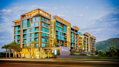 The Heaven at Star Hill Condo