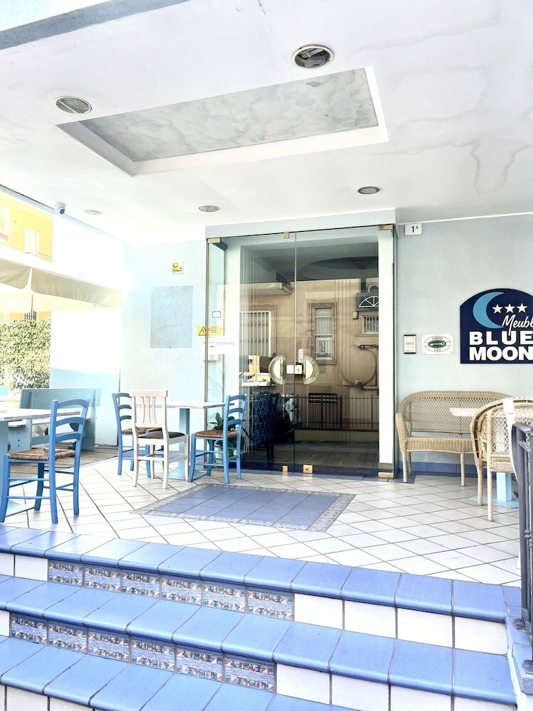 Фото Hotel Blue Moon