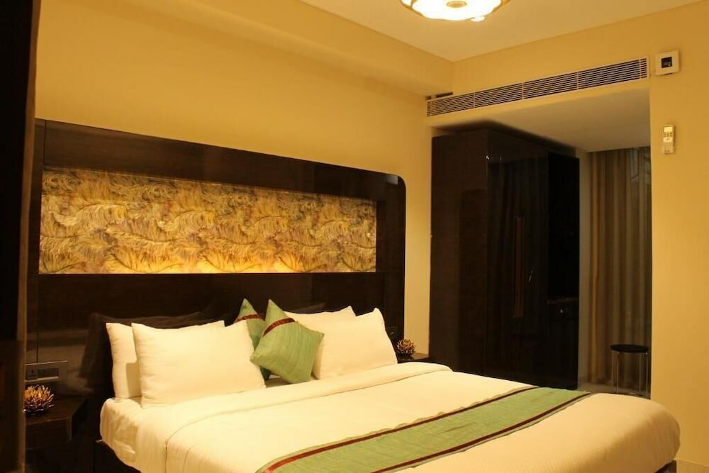 Фото The Kings Square