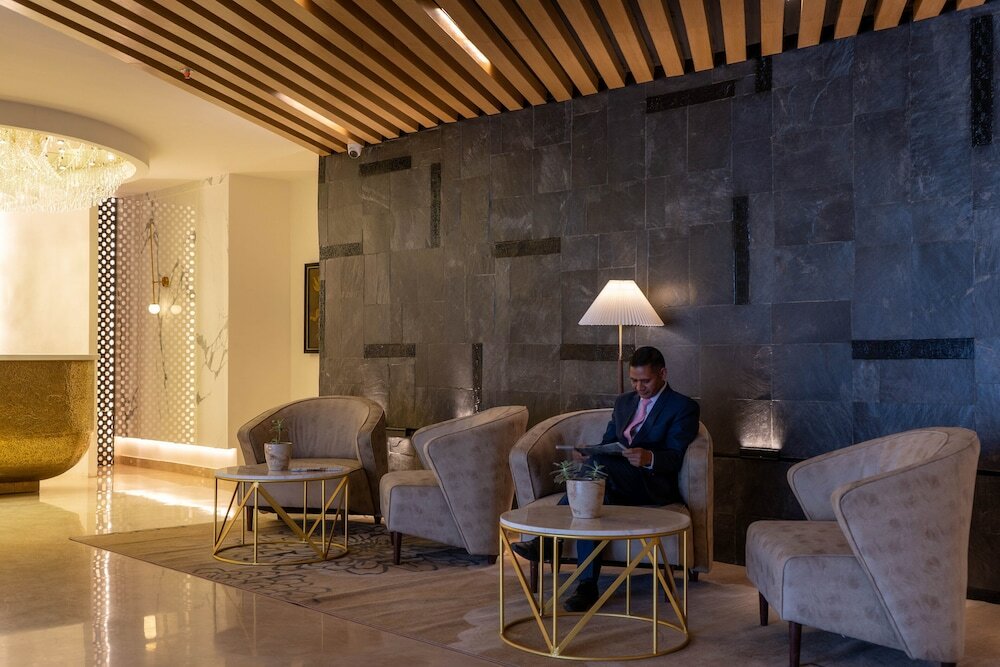 Фото Square hotel