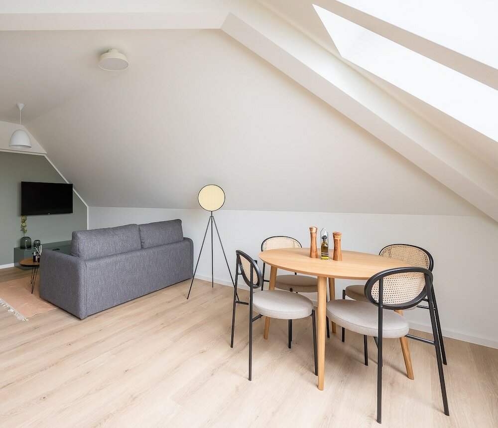 Фото Limehome Stuttgart Elsenhansstr