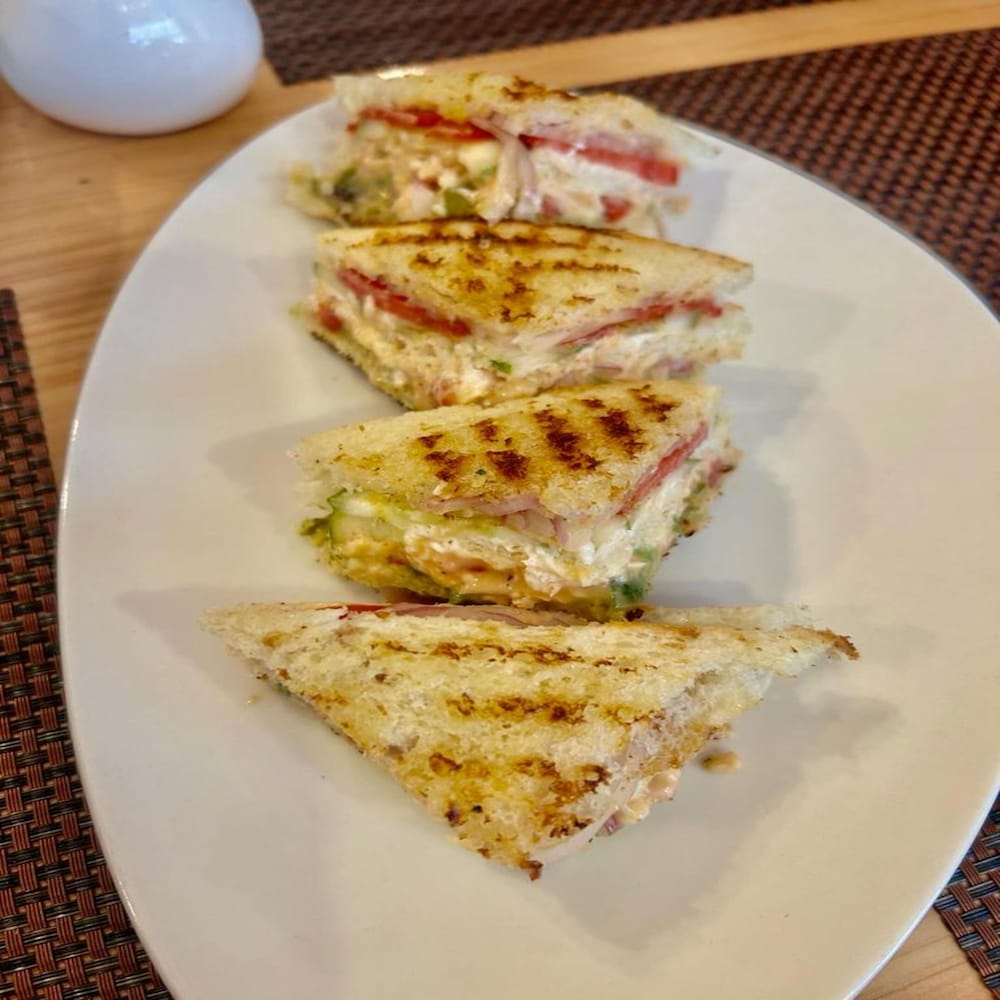 Фото Amaira Resort & Farms - Mirik, West Bengal