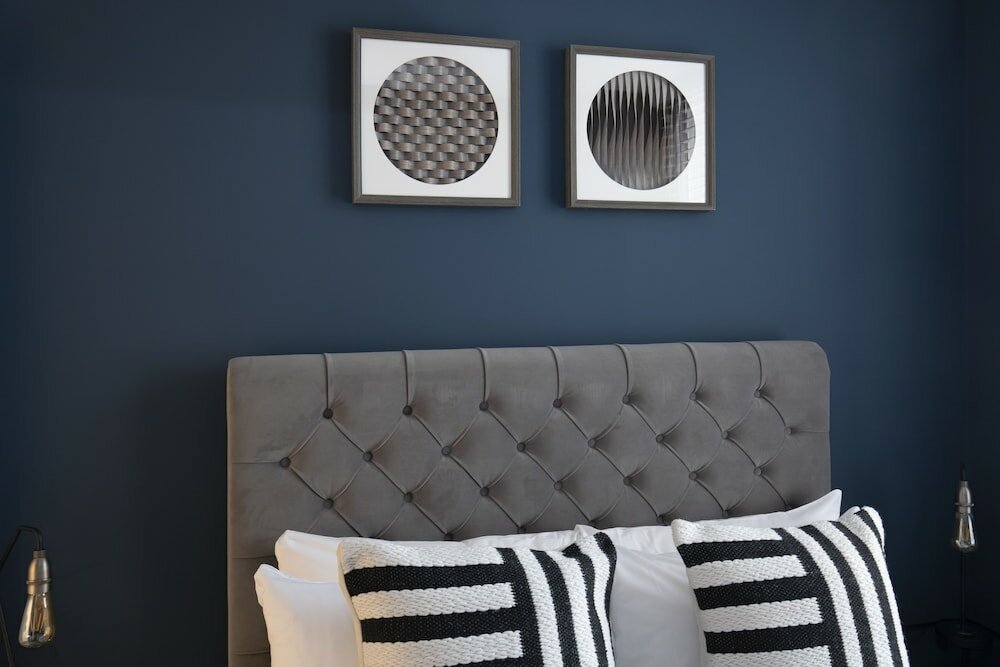 Фото Elliot Oliver - Luxury 2 Bedroom Regency Apartment With Parking & Ev Charger