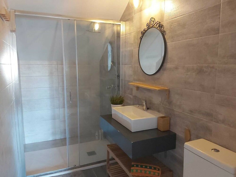 Фото Bnbook Medea Apartments