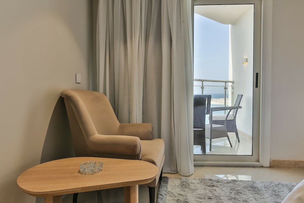 Фото 164037835500