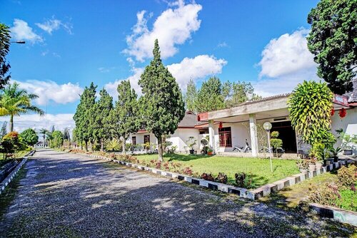 Гостиница Capital O 92214 Beristera Hotel