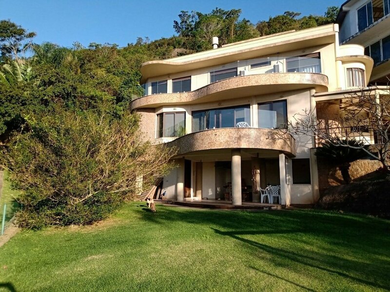 Гостиница Refúgio Mirante da Lagoa - Floripa во Флорианополисе