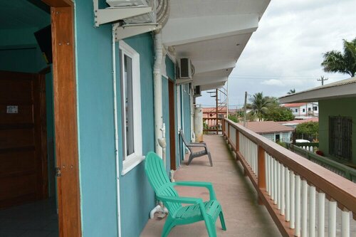 Гостиница LA's Guest House в Кайо