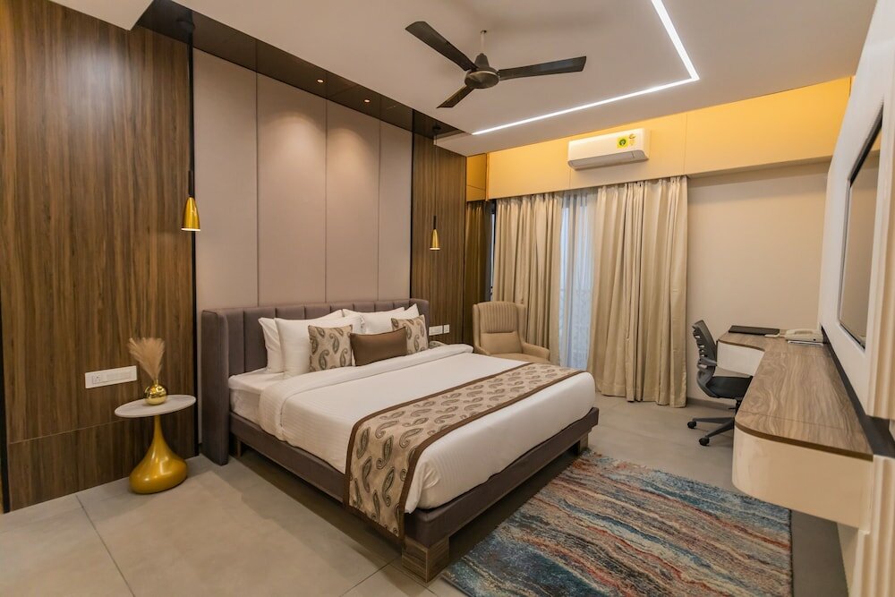 Фото The Lotus County Club & Resort