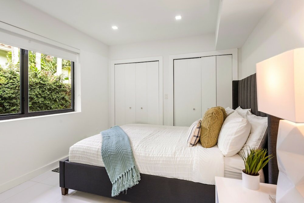 Фото Spacious Brand New 3bd Family House