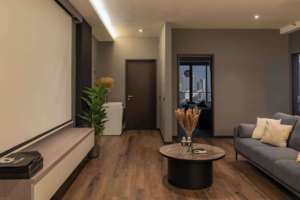 Фото The Landmark by The Only Bnb