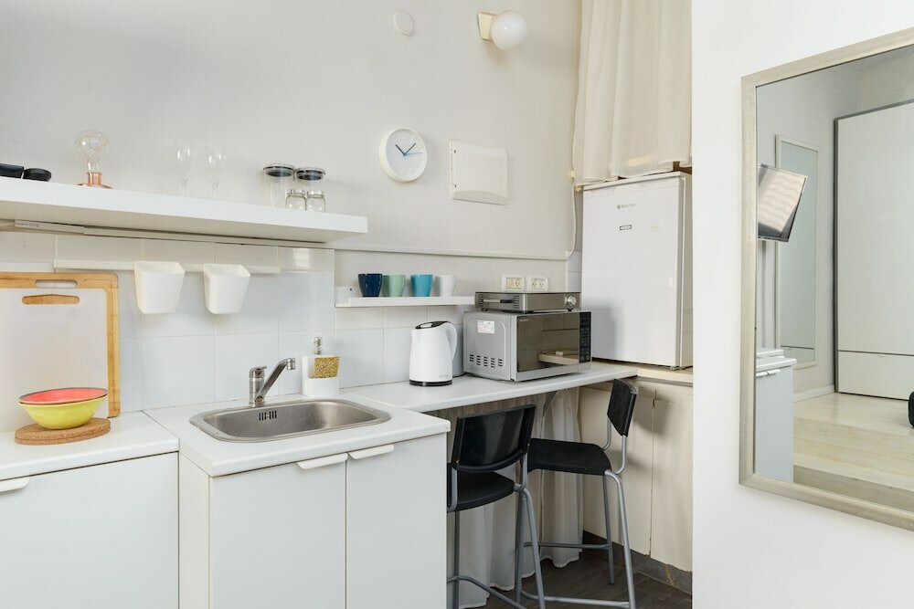 Фото Quiet Studio near Beach & Market