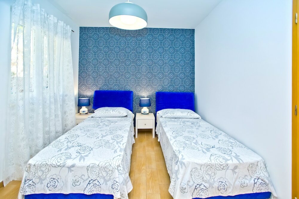 Фото Apartments Maslina