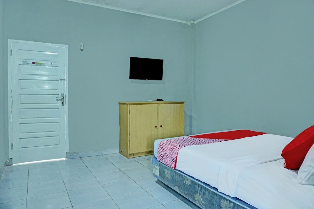 Фото Oyo 92205 C-house