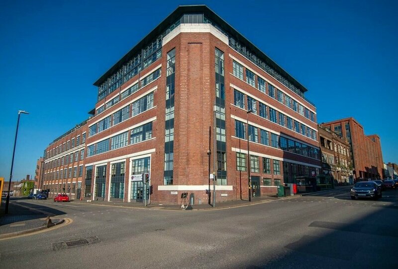 Гостиница Stunning 2-bed Apartment in Birmingham в Бирмингеме
