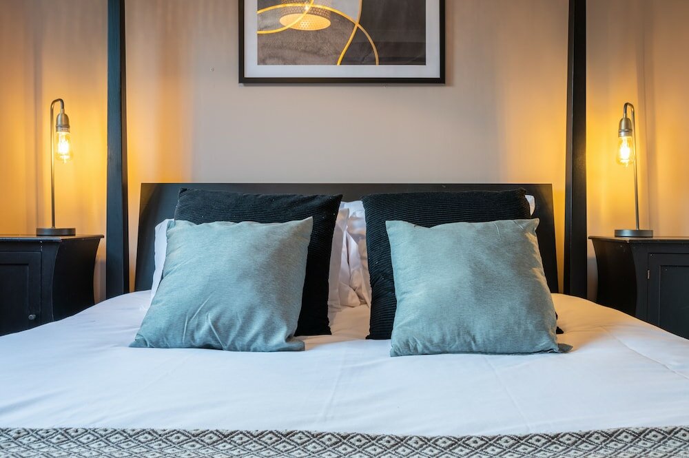 Фото Llansannor Drive by Tŷ Sa - Free Parking