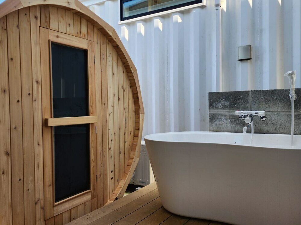 Фото Zumi Terrace Uchinaamiya Resort